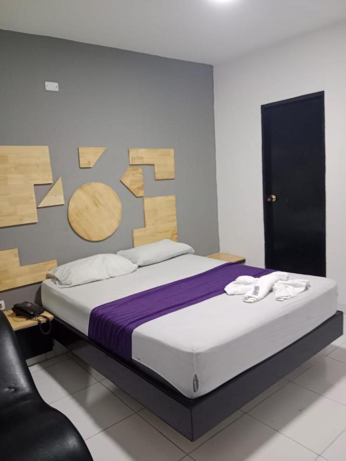 Hotel Suite 66 Medellín Buitenkant foto